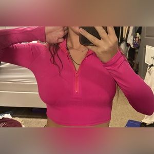 pink crop top, half zip